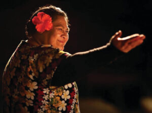 Tinā (Mother) – A stirring ode to grief culture and the healing power of song