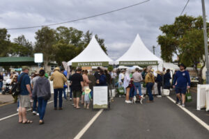 Festival draws thousands to Kalbar event