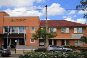 Council staff to vote on pay rise