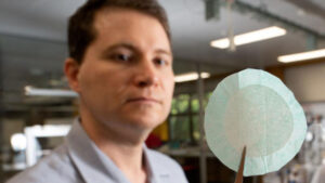 The environmental pandemic: disposable masks QUT research team announces a solution “is on its way”