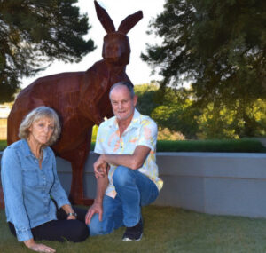 First timers amaze judges with giant roo sculpture