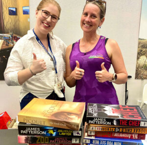 Hundreds of bookworms check out Bookfest bargains