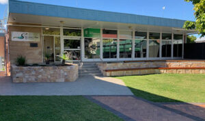 Council votes to keep doors shut on meetings