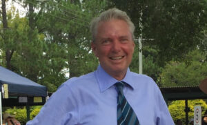 Sharp to run for Mayor of the Scenic Rim