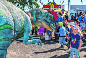 Dinosaurs, Dachshund derby…show delights crowds