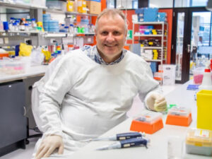 Bees buzzed in to detect blotch