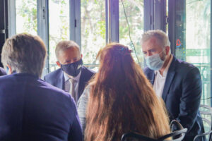 Regional and rural Australians disadvantaged by vaccine rollout