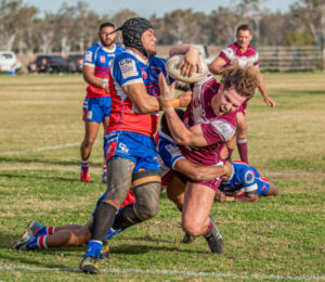 ‘Unreal’ victory lifts Bombers title hopes
