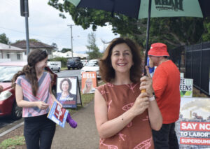 Jennifer Howard retains Ipswich for Labor