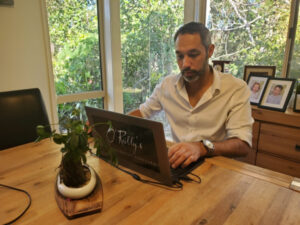 Website, maintenance equipment and a mower going to Canungra