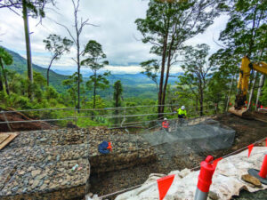 The Head Road to re-open in September