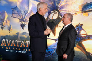 Cameron returns to Pandora