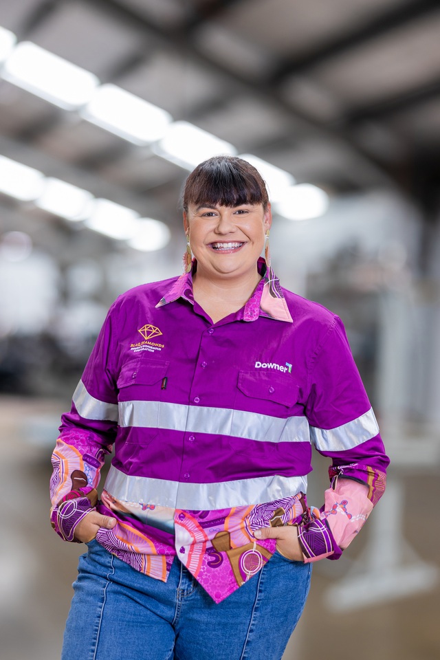 Program boosts women in manufacturing