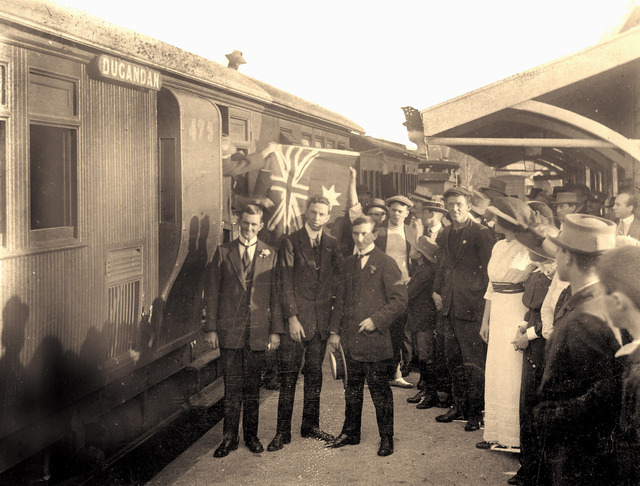 ANZACs on the Front Line