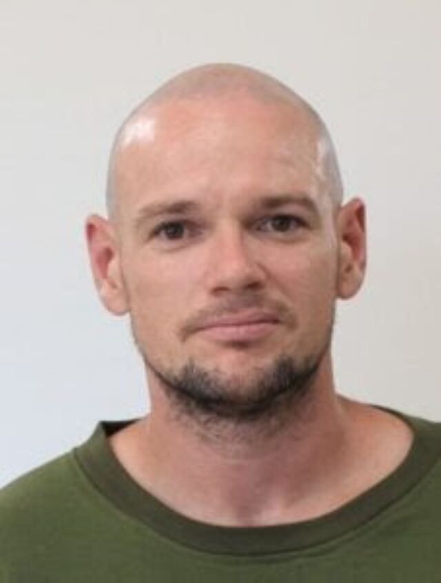 Absconded prisoner alert